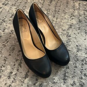 Naturalizer Black Heels